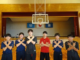 男子バスケ写真