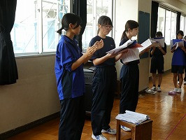 P1101369