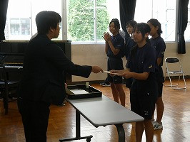 P1101398